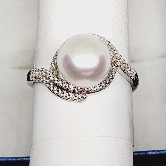 White Freshwater Pearl & Cubic Zirconia ring inn Rhodium over 925SS sz 9 .35 cts - Picture 5 of 7